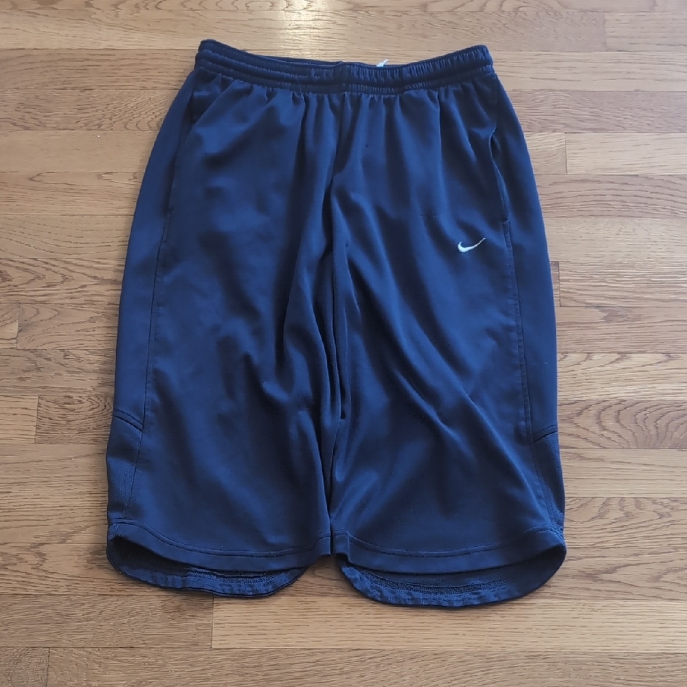 Nike Men's Navy Blue Sports Shorts